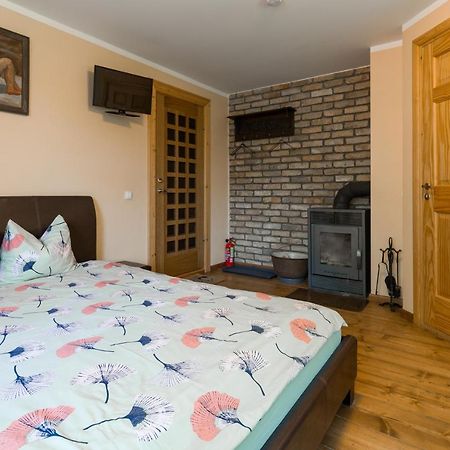 Hotel Cerpas Medemciems Zewnętrze zdjęcie