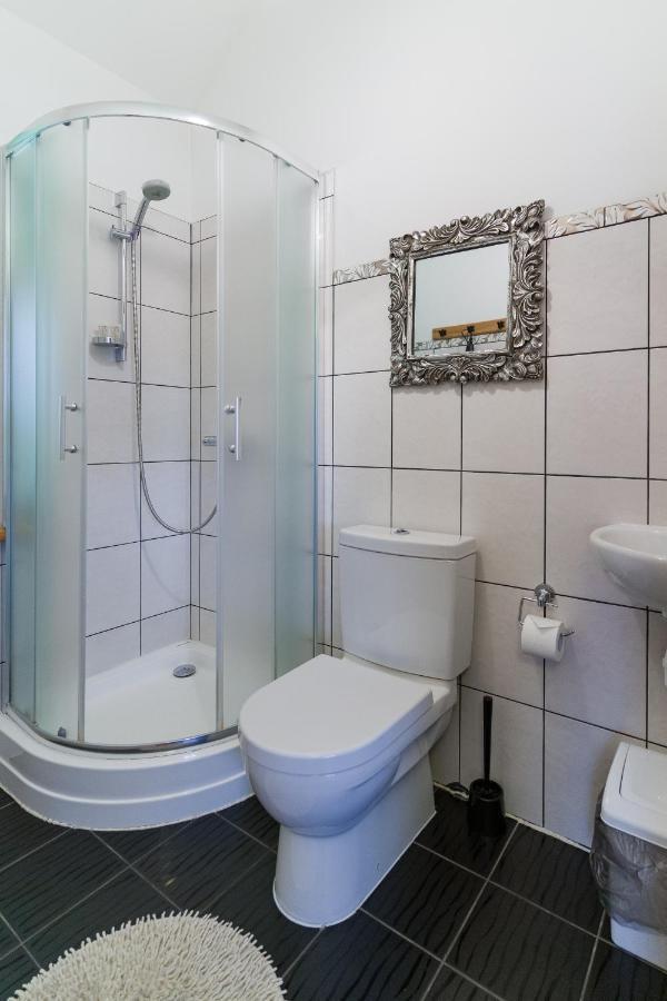 Hotel Cerpas Medemciems Zewnętrze zdjęcie