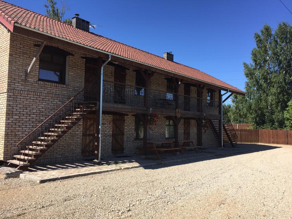 Hotel Cerpas Medemciems Zewnętrze zdjęcie